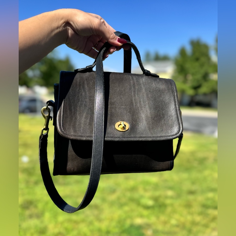Coach Vintage Court Bag 9870